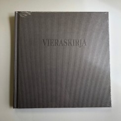 Gæstebog, VIERASKIJA (finsk), grå, rillet