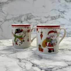 Porcelæns krus med snemand eller julemand, 6cm